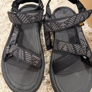 NIB Teva M Hurricane XLT2 Boomerang Black 8